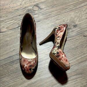 Pink Floral Pumps